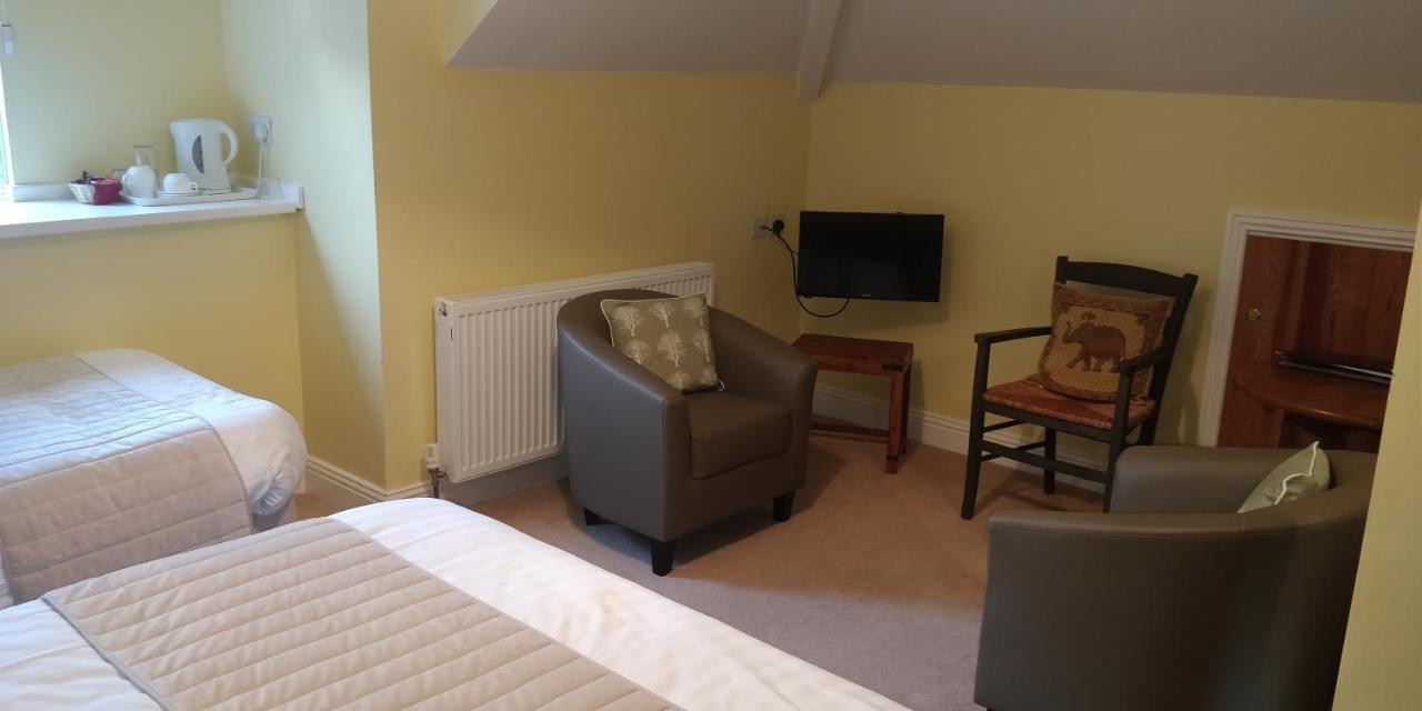 Avonmore House Guest Accommodation Йол Экстерьер фото