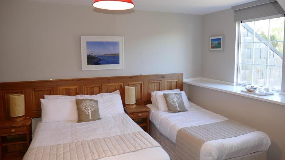Avonmore House Guest Accommodation Йол Экстерьер фото