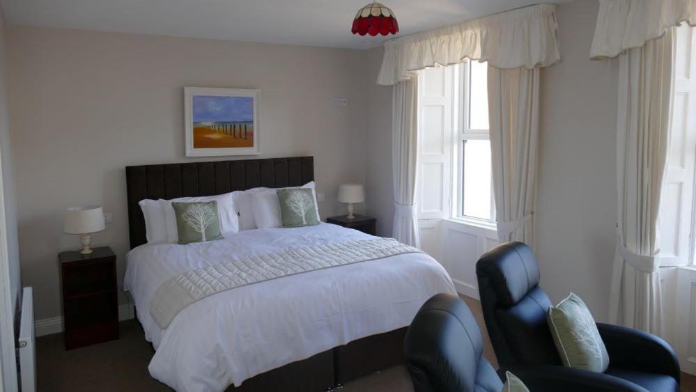 Avonmore House Guest Accommodation Йол Экстерьер фото